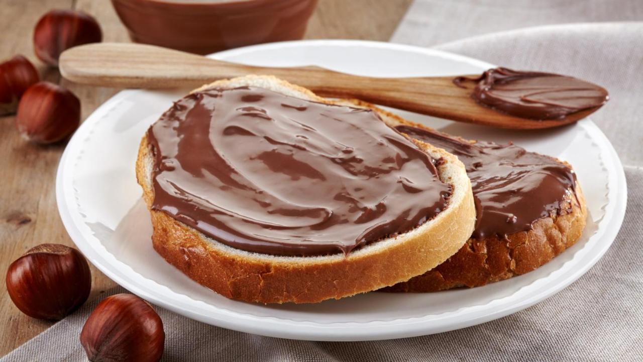 Phosphorion Hotel Istanboel Buitenkant foto Chocolate spread