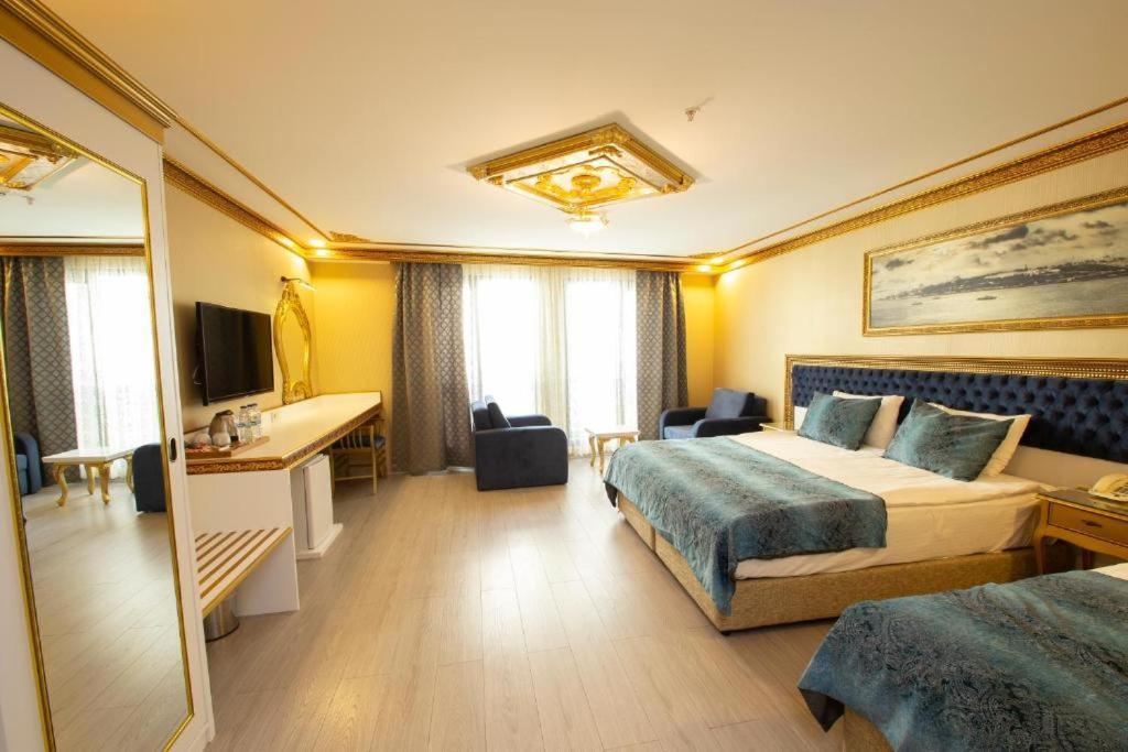 Phosphorion Hotel Istanboel Buitenkant foto Family room