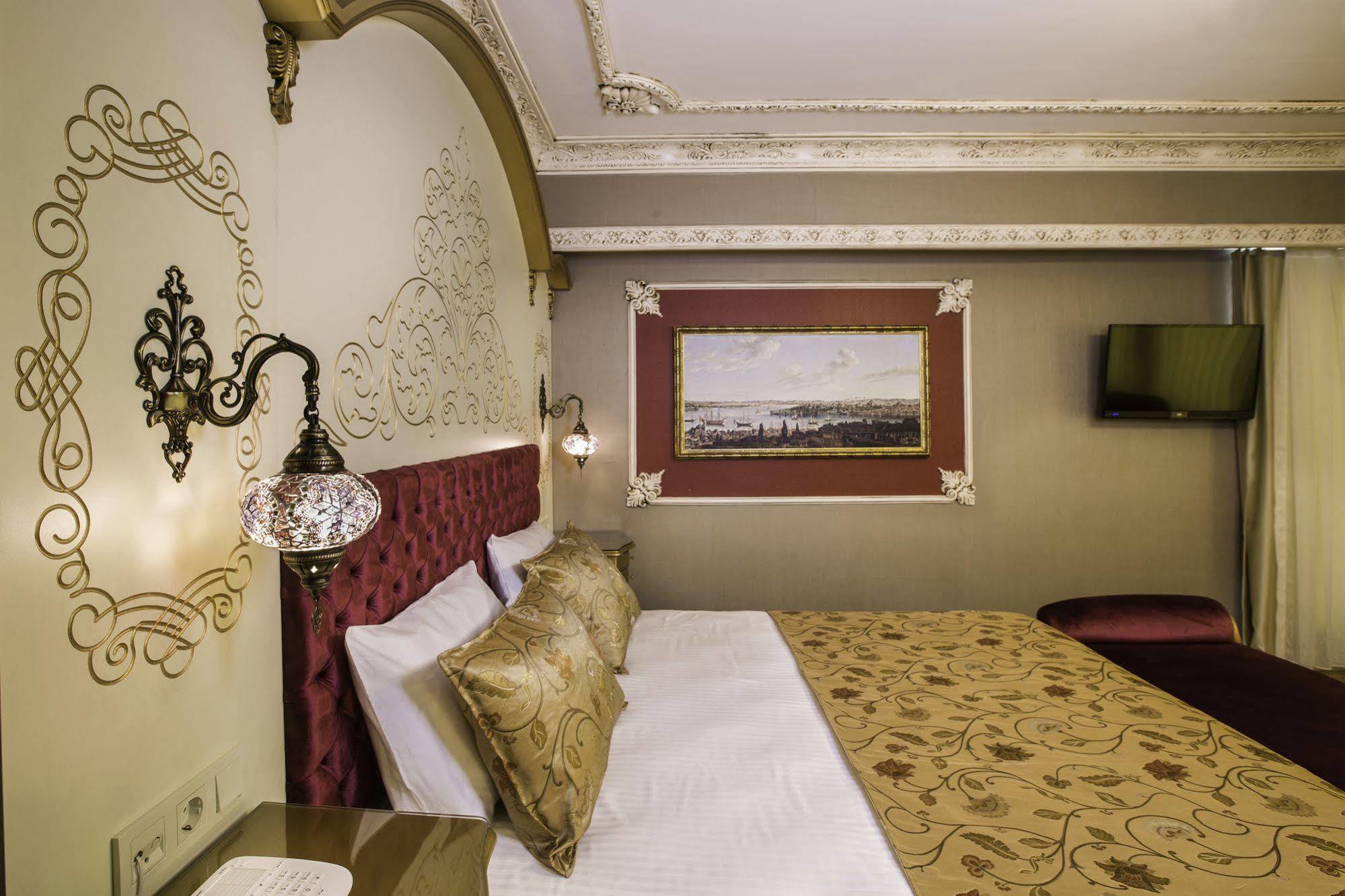 Phosphorion Hotel Istanboel Buitenkant foto A room at the hotel
